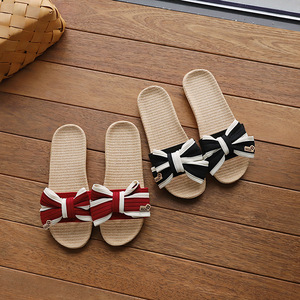 รองเท้าแตะผ้าลินินแบบใหม่ประดับโบว์สำหรับผู้หญิง รองเท้าแตะสำหรับฤดูร้อน รองเท้าแตะใส่ในบ้านและนอกบ้านสำหรับผู้หญิง - Product Image 3