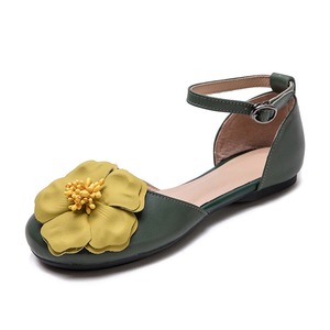 Summer new style baggy <b>flat</b>-soled elegant flowered sandals Retro fashionable ideal for all occasions versatile women's shoes - Product Image 1