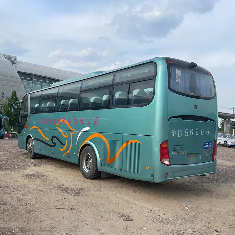 Popular in Ghana yutong 53 Seats traveling used bus