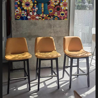 Tabourets de comptoir de style européen modernes en cuir pleine fleur et bois de frêne, fabrication artisanale de qualité supérieure, chaises de bar de cuisine de luxe