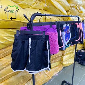 Pantaloni e Shorts da Yoga per Donna all'Ingrosso - Semplici e Comodi - Product Image 4