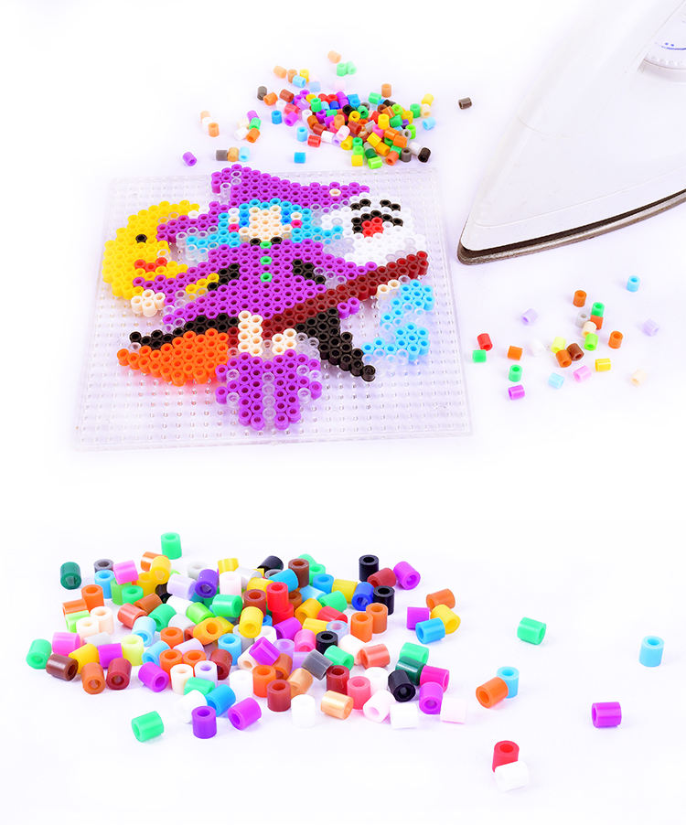 มีสีสัน