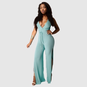 Combinaison côtelée pour femme, design tendance, couleur unie, dos nu, décolleté plongeant, fente haute, style halter - Product Image 6