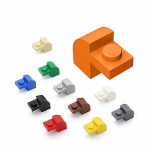 JOUETS (16 COULEURS) Briques de construction en plastique en vrac DIY, inclinées, 2 x 1 x 1 1/3 Courbes 2*1*1 1/3 avec goujon encastré (N°6091) - Product Image 1