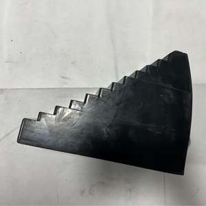 Il tappo della ruota di gomma GT11R, l'attrezzatura per il parcheggio del <span class=keywords><strong>Garage</strong></span> per la casa di auto, impedisce di scivolare con il blocco della ruota di parcheggio - Product Image 5