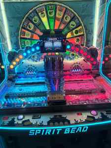 Machine <span class=keywords><strong>de</strong></span> jeu <span class=keywords><strong>de</strong></span> cartes à pièces avec système <span class=keywords><strong>de</strong></span> loterie Spirit Bead pour centres <span class=keywords><strong>de</strong></span> <span class=keywords><strong>jeux</strong></span> intérieurs - Product Image 4