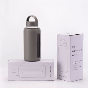 Bouteille d'eau en verre borosilicate à large ouverture sans BPA avec manchon en silicone 800 ml pour le sport, le yoga et la motivation - Product Image 3