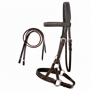 Riendas de brida inglesas de cuero cosido elegante de alta comodidad al por mayor cabestros de caballo de estilo occidental cruzados elevados - Product Image 1