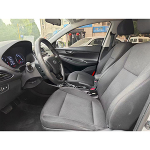 Autos Usados en China, <span class=keywords><strong>Hyundai</strong></span> <span class=keywords><strong>Ix35</strong></span>, Gasolina, Bajo <span class=keywords><strong>Precio</strong></span>, Volante a la Izquierda, Tracción Delantera, Sedán Compacto, Bajo Kilometraje, Asientos de Cuero, Cámara Trasera - Product Image 5