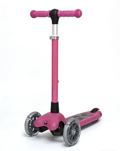 <span class=keywords><strong>Trottinette</strong></span> pour enfants pliable à 3 roues de style populaire avec lumières LED, légère et réglable en hauteur pour l'entraînement en plein air - Jouet pour enfants - Product Image 4