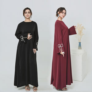 Abaya musulmane en tissu Nida de qualité supérieure avec manches perlées 2026 – Robe modeste fermée pour femme, style Dubaï - Product Image 1