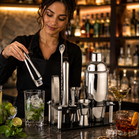 Ensemble de shaker à cocktails en acier inoxydable 9 pièces avec support en acrylique, outils de bar Cobbler, doseur, passoire, pilon, becs verseurs, kit de barman