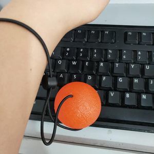 Pelota de Terapia para Manos de TPE con Forma Redonda, para Rehabilitación, Ejercicios de Dedos, Alivio del Estrés, con Lazo Elástico - Product Image 5