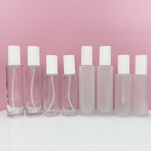 Flacon en verre rond avec bouchon pulvérisateur plat 20ml 60ml 100ml Flacon de parfum transparent mat pour cadeau et lotion - Product Image 5