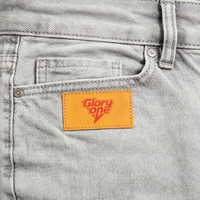 Écussons en cuir PU écologiques personnalisés sérigraphiés avec logo pour étiquettes de vêtements en jean, accessoires de confection à coudre, OEM, faible MOQ