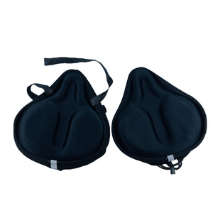 Funda de silicona para cojín de asiento Qt, color negro con correas, cómoda almohadilla para sillín de bicicleta para adultos unisex - Product Image 1