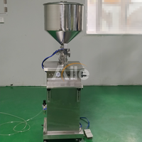 Machine de remplissage semi-automatique verticale pour liquides et crèmes, efficace et précise, 50ml, 100ml, 200ml, fournie directement par l'usine