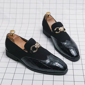 Chaussures Oxford en cuir véritable durables pour hommes - Chaussures habillées formelles artisanales, régulation de la température pour les professionnels - Product Image 1