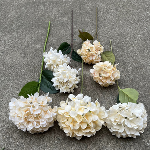 LO-625 Vente en gros de fleurs artificielles de champagne, assortiment de roses en soie, hortensias, tiges florales mixtes pour la décoration de mariage - Product Image 3