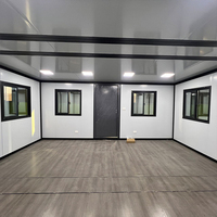 Maison préfabriquée modulaire extensible à double aile en panneaux sandwich d'acier pour le logement ou le bureau sur site éloigné