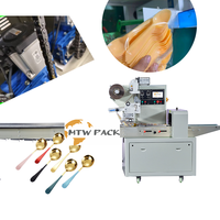 MTWPACK Automatische Servo Pillow Flow Voedselverpakkingsmachine voor noedels, tabletten, fruit, brood, cake, bestek en reserveonderdelen.