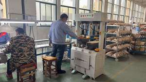 Bottes courtes d'hiver pour femmes en gros, doublure en fausse fourrure, semelle antidérapante, confortables, OEM/ODM, logo et style personnalisés - Product Image 6