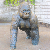 Statues de gorilles grandeur nature en bronze, artisanat métallique, pour parcs et jardins extérieurs, sculpture artistique en fonte personnalisable, couleur sur mesure