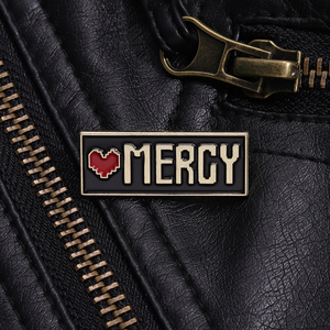 <span class=keywords><strong>Dark</strong></span> Romance Accessoires Rouge Coeur Mercy Épingles En Émail Gothique Noir Broches pour Vêtements Col Revers Badge En Métal - Product Image 4