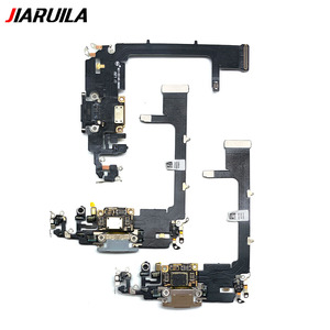 Câble flexible de carte de connecteur de port de charge pour remplacement de Port de carte de chargeur d'<span class=keywords><strong>iPhone</strong></span> <span class=keywords><strong>11</strong></span> <span class=keywords><strong>Pro</strong></span> <span class=keywords><strong>11</strong></span> <span class=keywords><strong>Pro</strong></span> Max - Product Image 1