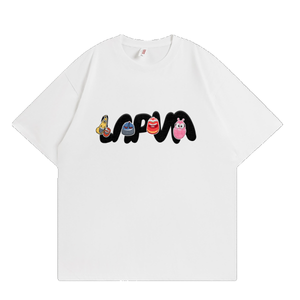 T-shirt blanc surdimensionné pour hommes avec imprimé de lettres de dessins animés japonais, manches courtes, col rond, en jersey de coton, style décontracté - Product Image 1