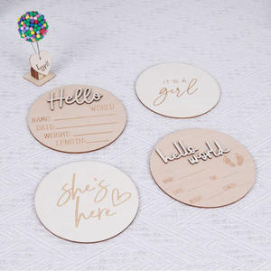 Carte de jalon en bois pour bébé gravée en bois Hello World Milestone Accessoires de photographie pour nouveau-né Accessoires de tir pour enfants - Product Image 2