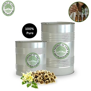 L'huile de Moringa, également appelée « huile de ben », est une huile riche en nutriments, pressée à froid, issue des graines de Moringa oleifera. - Product Image 4