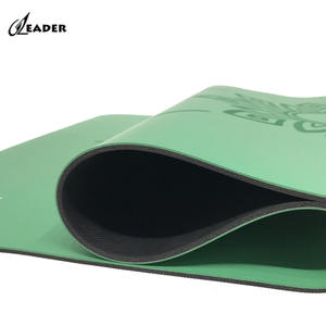Estera de <span class=keywords><strong>Yoga</strong></span> verde personalizada de 5mm, estera de ejercicio al aire libre con agarre bonito, estera grande personalizada <span class=keywords><strong>para</strong></span> Fitness <span class=keywords><strong>para</strong></span> parques y jardines - Product Image 5