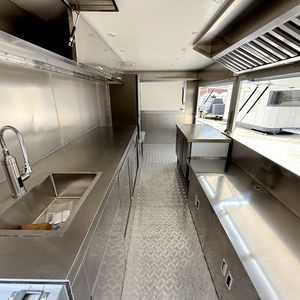 Chariot de Vente Ambulant Multifonctionnel avec Grill, Friteuse, Réfrigérateur et Plan de Travail en Acier Inoxydable – Conception Intégrée pour Remorque Alimentaire - Product Image 5