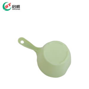 Louche à eau robuste en plastique PP moulée par injection pour le nettoyage de la salle de bain et de la cuisine - Product Image 1