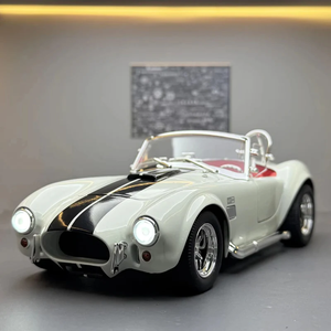 Modelo a Escala 1:24 del Shelby Cobra, Auto Deportivo Clásico de Carreras, de Metal Fundido a Presión, Coleccionable con Detalles Realistas - Product Image 1