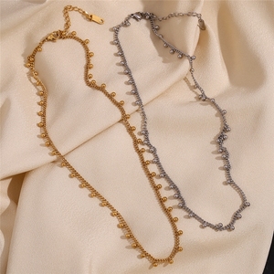 Collier ras du cou tendance avec pampilles perlées, style bohème, en acier inoxydable plaqué or 18 carats PVD pour femme - Product Image 3