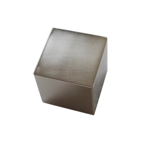 Aimants carrés personnalisés N35 N38 N45 N52 3*3*3 <span class=keywords><strong>mm</strong></span> 5*5*5 <span class=keywords><strong>mm</strong></span> Petits aimants en <span class=keywords><strong>n</strong></span>éodyme Cubes Utilisation industrielle Soudage - Product Image 3