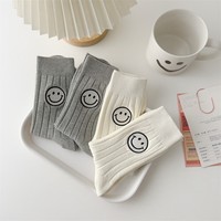 Chaussettes pour femmes, nouvelle collection hiver, style japonais, mi-mollet, amples, respirantes, en coton, motif dessin animé brodé, grandes et larges