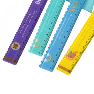 Regla de plástico multifuncional con ondas de dibujos animados bonitos de 15cm al por mayor, útiles escolares creativos prácticos para juego de reglas de geometría matemática - Product Image 2