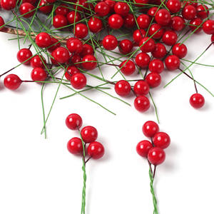 100 Uds. De bayas artificiales de Navidad, estambre de cereza de oro rojo, Mini bayas, flores, cuentas de perlas para decoración de fiesta de Navidad DIY - Product Image 3