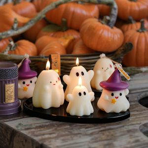Vela artística con forma de fantasma para decoración del hogar, hecha a mano, de cera de soja, para Halloween, ecológica y de larga duración - Product Image 4