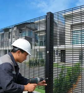 Malla de Seguridad 358 para Cárceles, Personalizable, Anti-Corte, Certificación CE, Valla Sostenible - Product Image 2