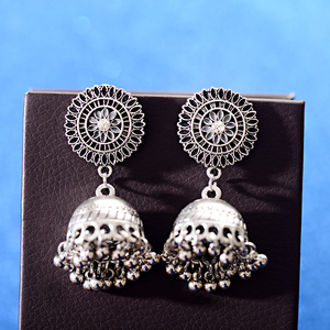 2024女性のインド幾何学的なロングチェーンタッセルハンギングダングルドロップイヤリングチベットジュエリーボヘミアベルジュムカイヤリング - Product Image 2