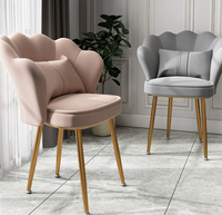 Meubles de salle à manger contemporains, modernes et élégants, design nordique, nouveau design, table de salle à manger en velours bon marché, chaises de salle à manger pour café