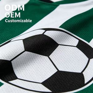 Maillot de football/soccer pour hommes, personnalisé avec logo imprimé sur le devant, respirant, séchage rapide, 100% polyester, imprimé par transfert thermique - Product Image 2