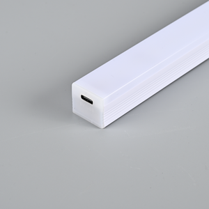Lampe murale moderne pour cuisine, équipée de capteur de mouvement et rechargeable, idéale pour chambre, cuisine et garde-robe. - Product Image 6