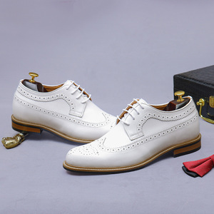 Zapatos de vestir de cuero genuino blanco de alta calidad para hombre, con plataforma grabada, ideales para bodas y oficina. - Product Image 3