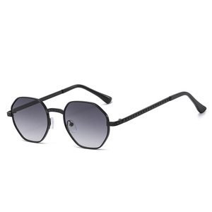 Gafas de Sol de Moda, Clásicas, Retro, para Mujer, Protección Solar, Montura Metálica Pequeña, Poligonal, para Viajes al Aire Libre - Product Image 4