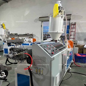 Línea de Producción de Mangueras de Succión de PU, Equipo de Fabricación de Conductos de Ventilación y Extracción de Polvo, Máquina para Mangueras de Resorte de Alambre de Acero y Plástico - Product Image 4